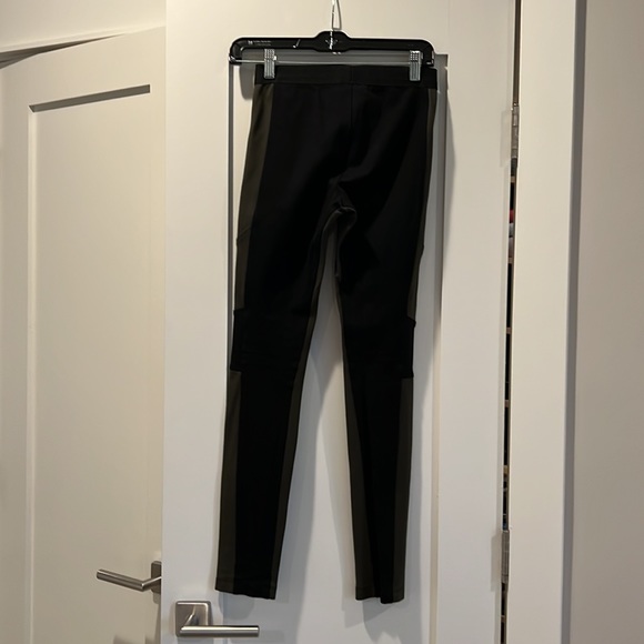 Riding pants - Picture 2 of 2